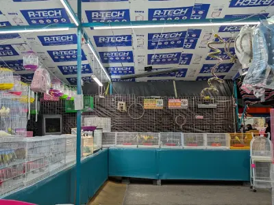 Aves En Las Vegas pet shop, Google photo 1
