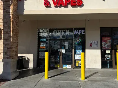 Kodi Smoke Cigar & Vapes, Google photo 1