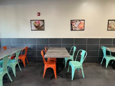 Poke Sushitto, Google photo 1