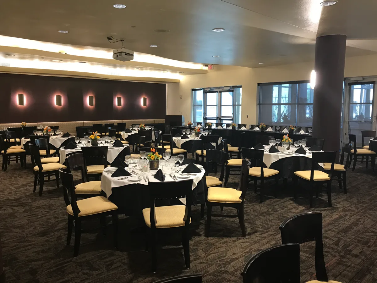 Russell's Restaurant business photo