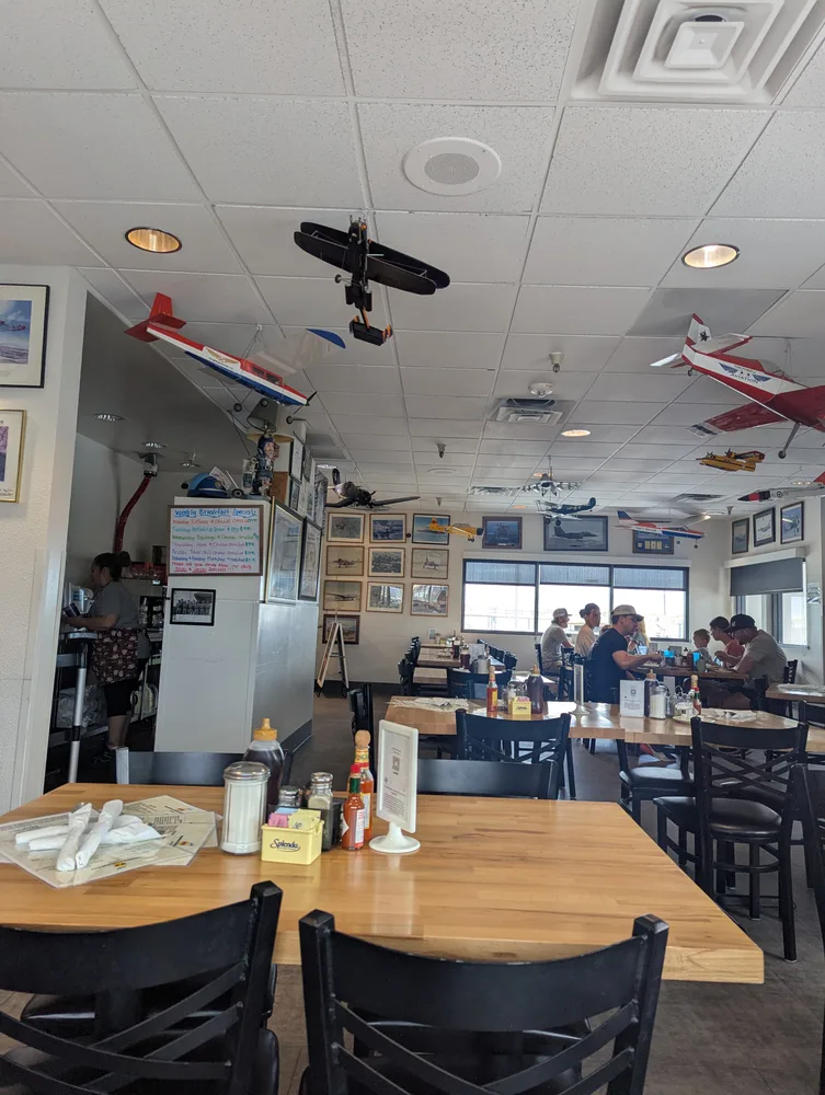 Sunshine & Tailwinds Cafe business photo