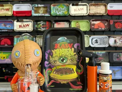 The Dons' Smoke Shop, Google photo 3